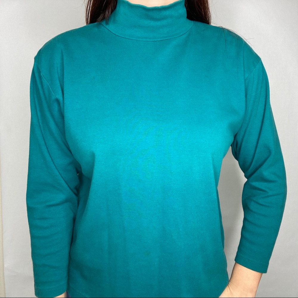 Turquoise Turtle Neck Size Medium - Picture 3 of 4